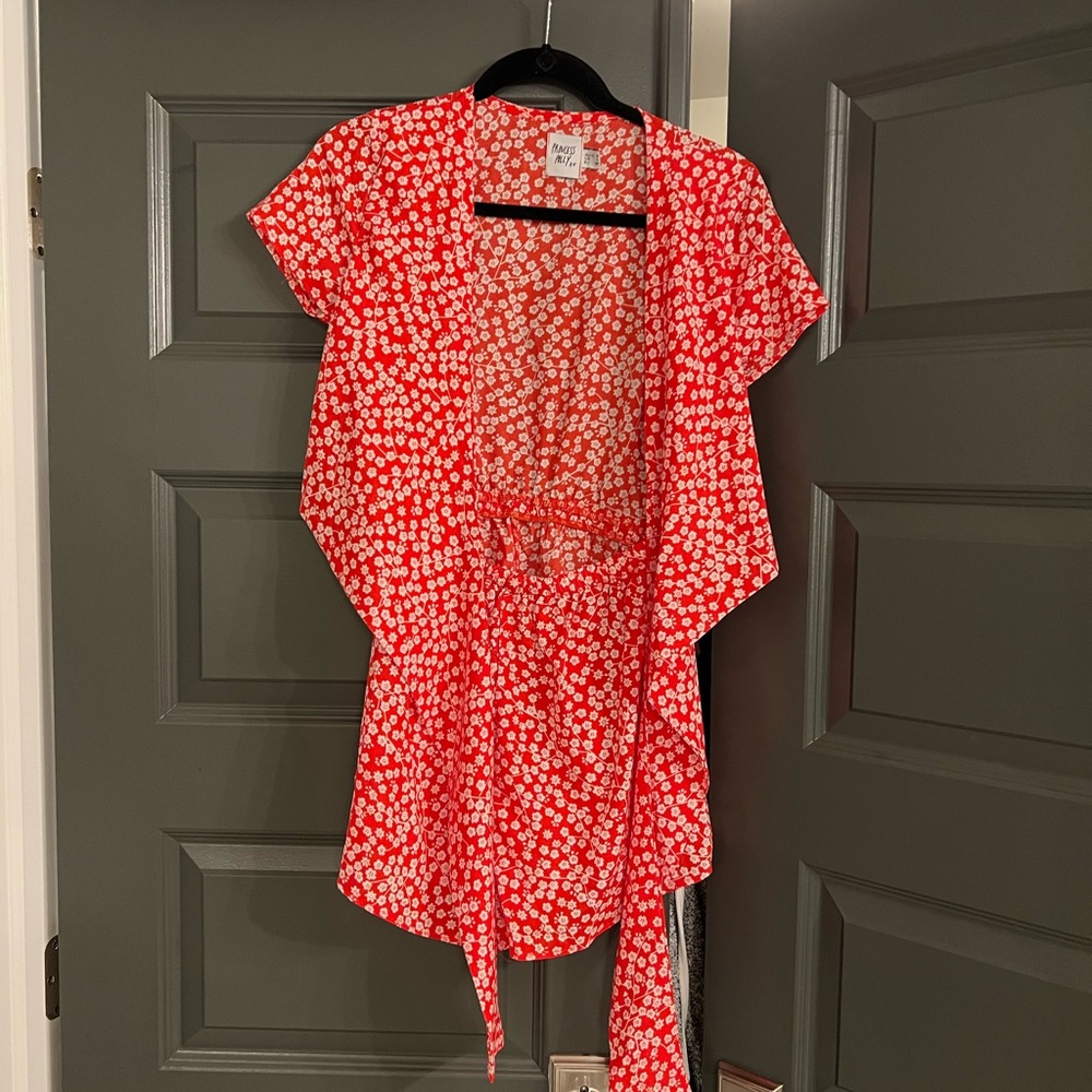PRINCESS POLLY ROMPER - Picture 3 of 4